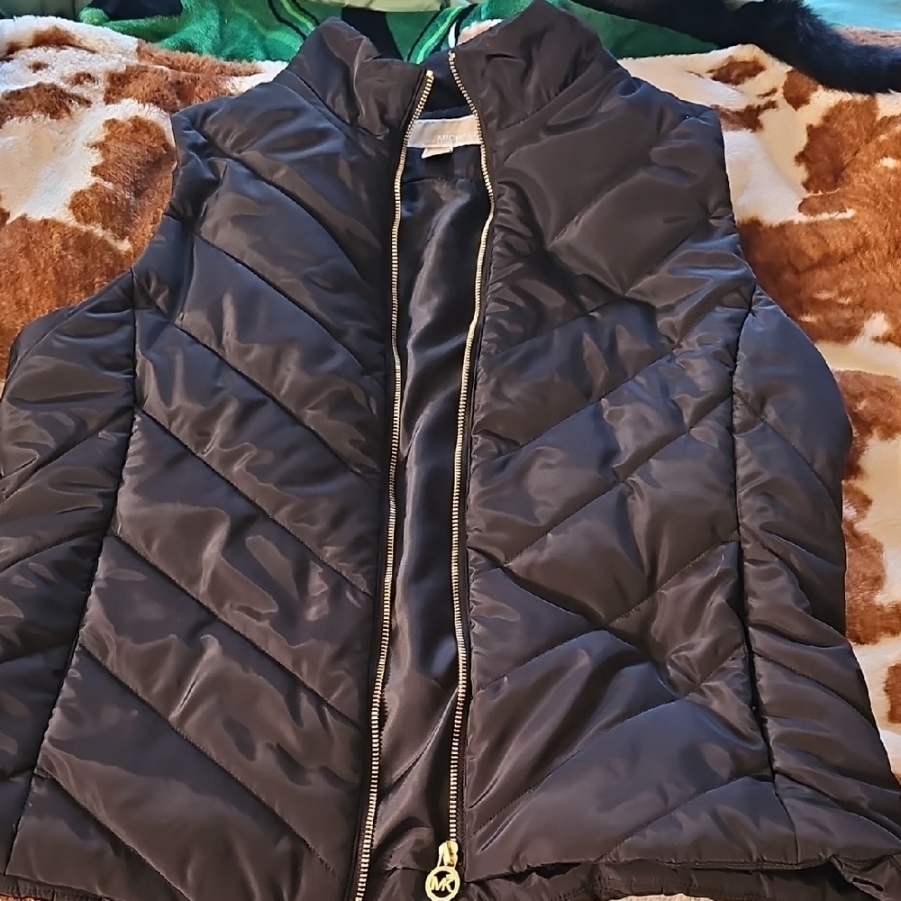 Michael Kors Black Quilted Vest with Gold Zipper NWOT Size M
